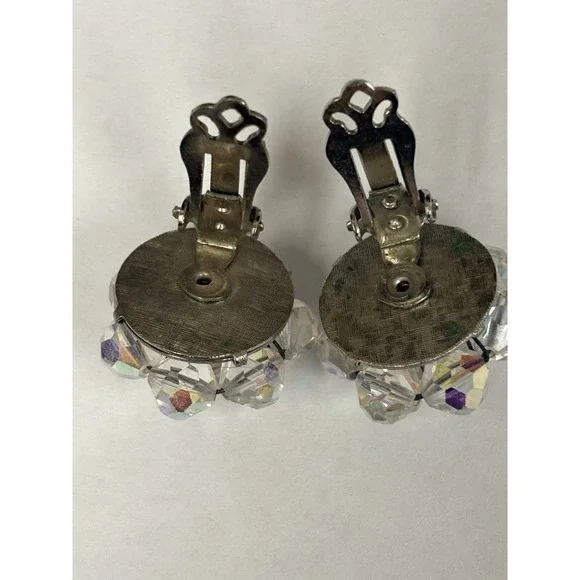 Vintage Aurora Borealis Earrings Clear Crystal Sparkle Clip Silver Tone Unsigned - Picture 5 of 7